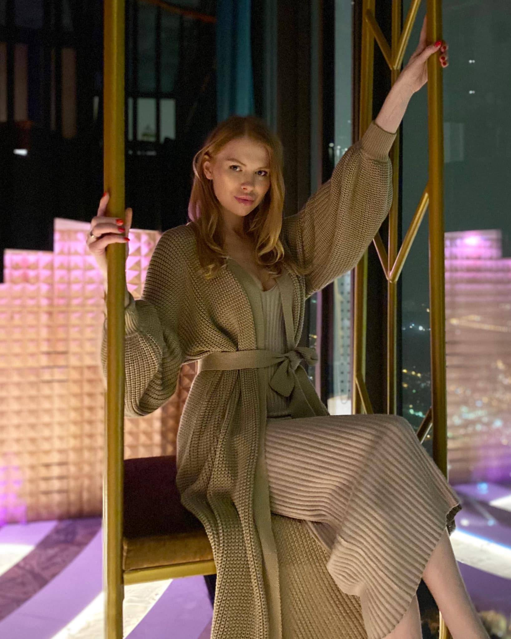 Je suis trop chaude et salope coquine