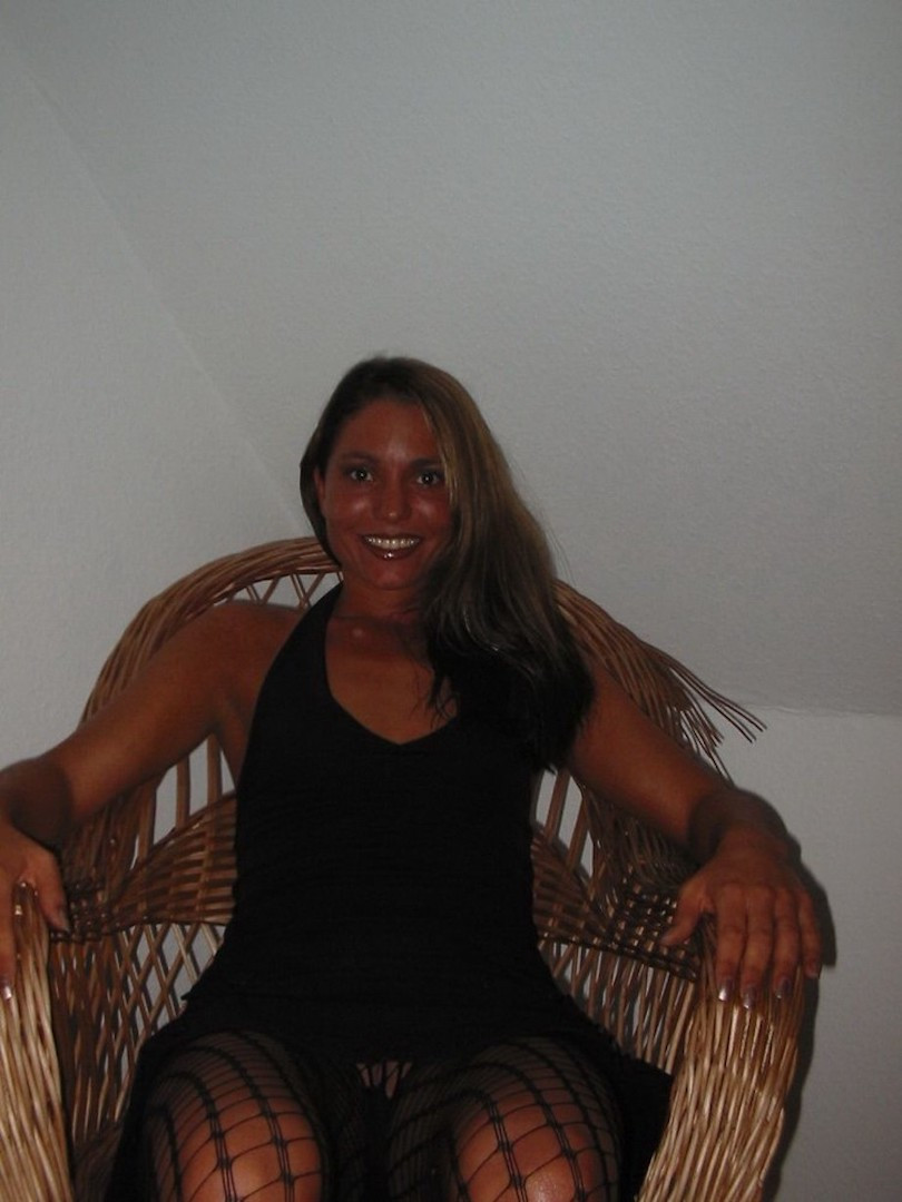 Leche moi ma chatte poilue